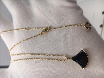 China Black Pendant Necklace 18K Yellow Gold , Black Gemstone Necklace With Onyx Pendant for sale
