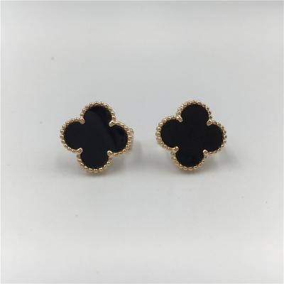 Chine Or jaune des boucles d'oreille 18k d'Alhambra de cru de Van Cleef Arpels avec des bijoux d'amende d'onyx à vendre