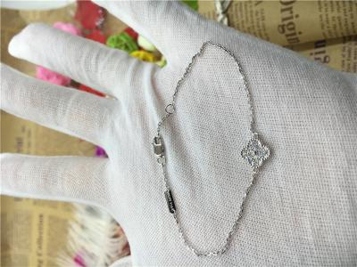 China 18k White Gold Sweet Alhambra Bracelet , Gold Chain Bracelets For Ladies for sale