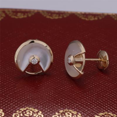 China Xs Model Yellow Gold Amulette De Earrings Stud With White Mother Of Pearl for sale