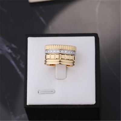 China China-Luxusschmuck-Fabrik-Replik Quatre leuchtender gelbes Goldhinweis JRG01987 des Ausgaben-Ring-18K zu verkaufen