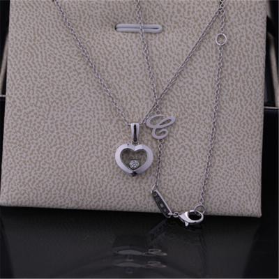 China Female Chopard Jewelry Happy Diamonds Icons Pendant Heart Necklace In Ethical White Gold for sale