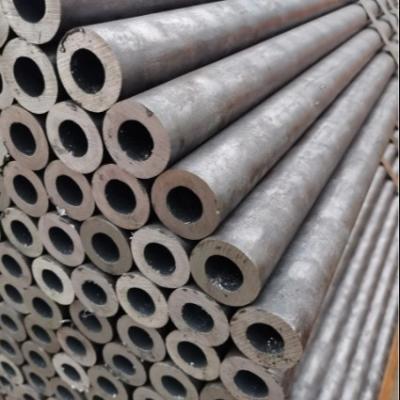 China ASTM ST37 ST52 Seamless Carbon Steel Pipe Cold Rolled For Heat Exchanger 300mm for sale