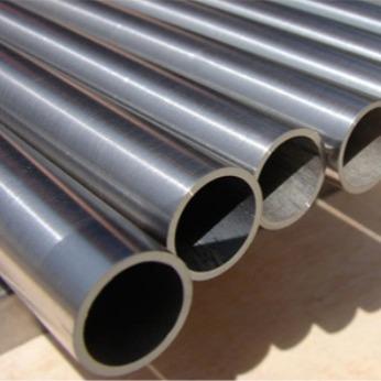 China Automatic Welded Stainless Steel Pipe A312 316L 4500mm Glossy Appearance For Gas for sale