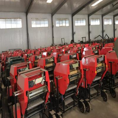 China 15hp Small Silage Baler And Wrapper Machine 2.8m Height Diesel Engine for sale