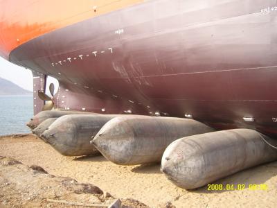 China Durable Floating Ship Launching Marine Rubber Airbag for sale