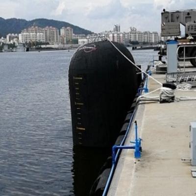 China 2.5m× 4.0m Hydro Pneumatic Fender Floating Hydro Submarine Fender for sale