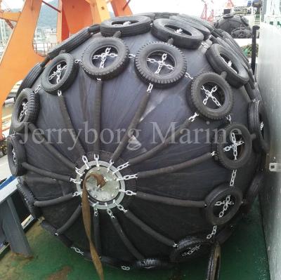 China 50 Kpa LNG STS Floating Pneumatic Marine Rubber Boat Dock Fender for sale