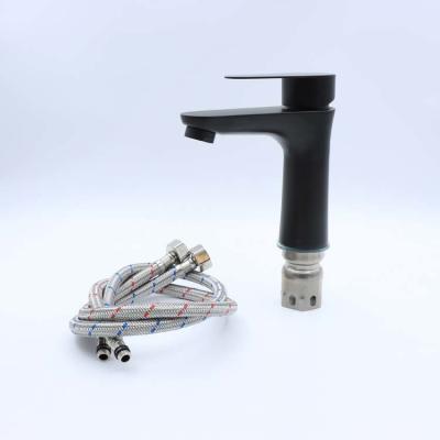 China Plated Chrome Deck Mounted Basin Mixer Tap Convenient installation for sale