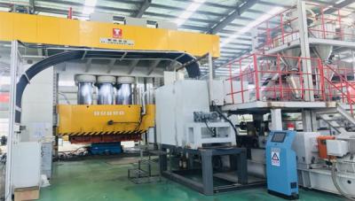 China 150 - 500mm Two Stage Extruder , Long Fiber Reinforced Thermoplastics Molding for sale