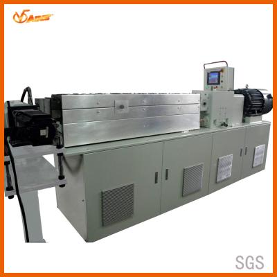 China 27mm Dia Counter Rotating Twin Screw Extruder Split Casting Barrel Structure for sale