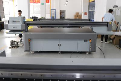 China Digital Large Format Printer Precise Powerful UV Printing Equipment for sale