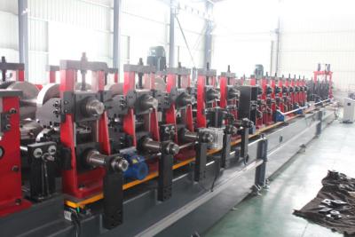 China 100-300 mm de ancho de material Rollo de purlin Ex máquina con sistema de corte hidráulico en venta