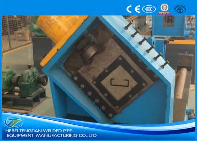 China El color azul lamina la formación toneladas máxima modificada para requisitos particulares forma del diseño de la máquina C de 3 en venta