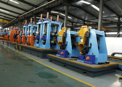 Chine Chaîne de production de tuyau de machine de moulin de tube de soudure en acier OIN de la CE approuvée à vendre