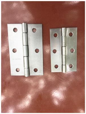 China Hardware resistente de la puerta 3 grueso eléctrico tamaño pequeño de la bisagra 0.7m m de la caja de la pulgada en venta