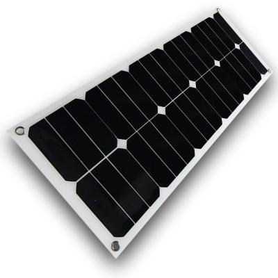China Painéis solares flexíveis de SunPower da resistência de fogo 0,45 QUILOGRAMAS de 25W para o fuzileiro naval/barco à venda