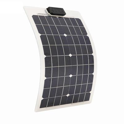 China Os painéis solares flexíveis de 50 watts rv PET o painel solar flexível dianteiro da folha 4.44A 18V para o barco à venda