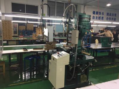 China High Accuracy Rigid Box Making Machine Excellent Brake Protection With Alarm Function for sale