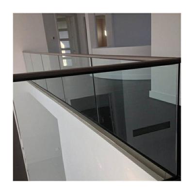 China Aluminium u track handrail with glass panels build a patio privacy wall for sale