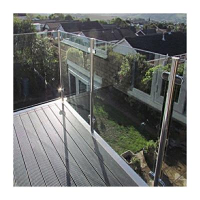 China ANSI Z97 Balustrade Glass Railing Flat Roof Handrail Systems Railing en venta