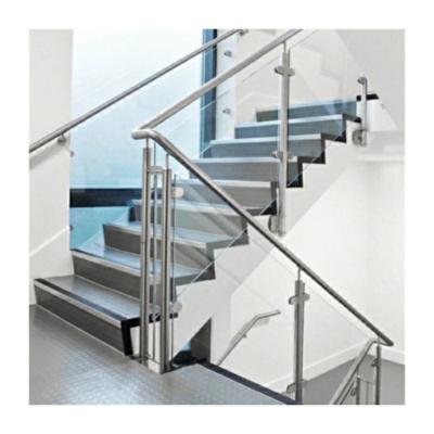 Chine PVB Laminated Glass Railing Exterior Patio Door Safety SS Balcony Railing à vendre