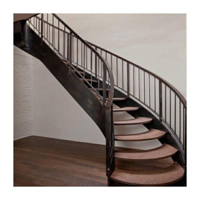 China Wooden Step Curved Timber Staircase Drawing Iron Round Stairway en venta