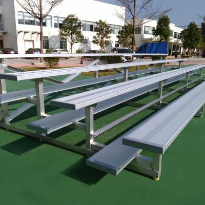 China Asientos portátiles del blanqueador del metal, blanqueadores de aluminio del estadio para la audiencia del campo de deportes en venta