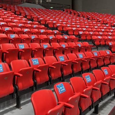 Chine Le plastique a fixé les sièges escamotables de stade ignifugent pour des sports en plein air à vendre