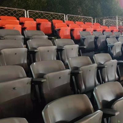 Китай Анти- УЛЬТРАФИОЛЕТОВЫЕ пластиковые фиксированные посадочные места стадиона для на открытом воздухе футбольного поля продается
