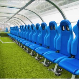 Chine Le football de stade d'école substrate le banc avec le matériel en acier galvanisé par abri à vendre