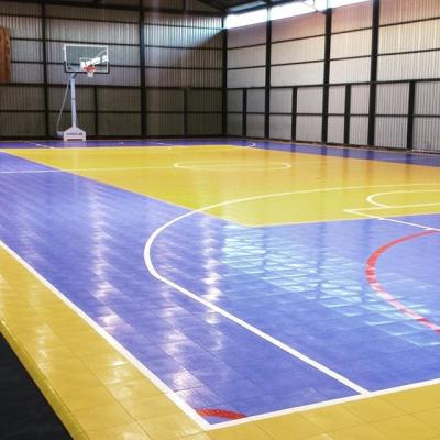 China 15mm Thickness Smooth PP Tiles Floor Long Lasting Sports Flooring Solution for sale