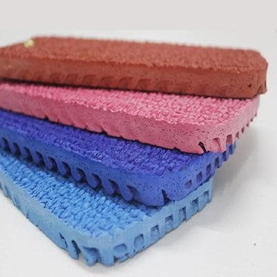 China Polyurethane Resin Materials Used In Athletic Flooring 29% Rebound Value for sale
