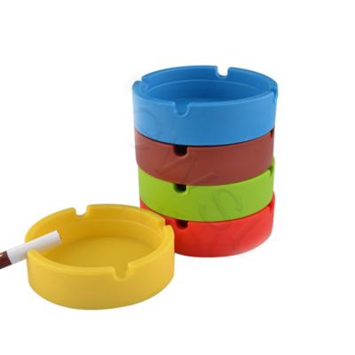 China Cheap Portable Unbreakable Heat Resistant Silicone Rubber Silicone Tabletop Ashtray for sale
