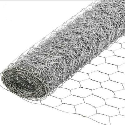 China 3 8 Inch Hexagonal Wire Mesh Dog / Bird Cage Fencing Gates Trailer Frame for sale