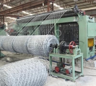 Cina 80 x 100 mm Cesto esagonale di gabione / rete esagonale di filo galvanizzato 2 x 1 x 1 M in vendita