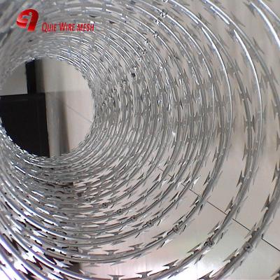 China Durable Concertina Razor Wire Hot Dipped Galvanized Or PVC Coated BTO22 for sale