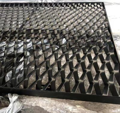 China Grelhas de malha metálica estendida de aço preto padrão para pisos de calçada à venda