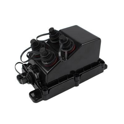 China Outdoor 4 Port Fiber Termination Box IP68 Waterproof Simple Operation for sale