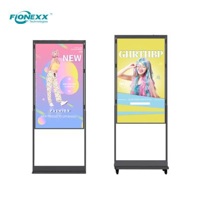 China Ultra High Brightness 55inch Free Standing LCD Window Displays for sale