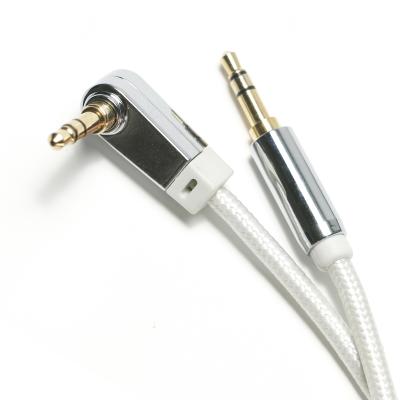 China Cabo SPDIF de áudio digital AUX branco 90° 3,5 mm corda de malha chapeada liga de alumínio para som alto-falante de carro áudio 0,92 m à venda
