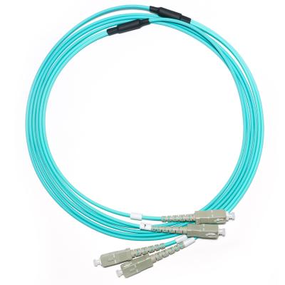 Chine [Sortie d'usine] Cordon de raccordement à fibre optique SC/SC OM3 Mode multiple 2/2 OD 2.0/3.0mm Gigabit 10G pour réseau WLAN à vendre