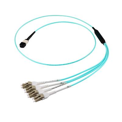 Китай Оптическое волокно MTP/MPO обуздывает кабель разветвителя кабеля MPO двухшпиндельный Uniboot LC/проламывания продается