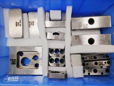 China Tolerance 0.01mm Hardened Steel Medical Injection Mold Parts for sale