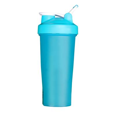 China 700ml BPA FREE Protein Shaker Bottles Cup With Wire Whisk Balls for sale