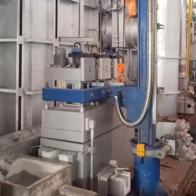Rotary Degassing Unit in operation