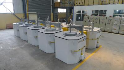 China Cadinho de alumínio da fornalha de derretimento de 1000KG 980C para baixas perdas de calor de alumínio de derretimento à venda