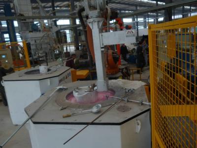 Cina Melting pot elettrico di alluminio alterativo del forno a crogiolo di 300KG 0.30MPa per alluminio in vendita