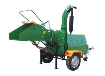 China 2’’ Ball Hitch Diesel Powered Wood Chipper , Diesel Wood Chipper Shredder for sale