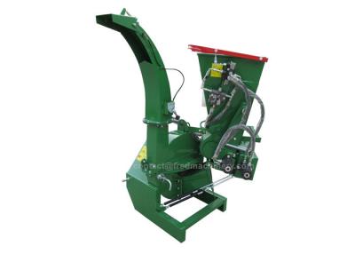 China Tractor Wood Chipper With Hydraulic Feeding System 4 Inches Chipping Capacity for sale